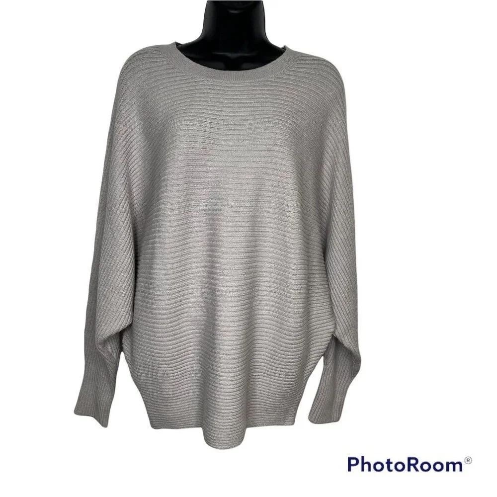 Women’s Size M Ribbed Soft Knit Dolman Sleeves Sweater Stretch Color Grey NWOT